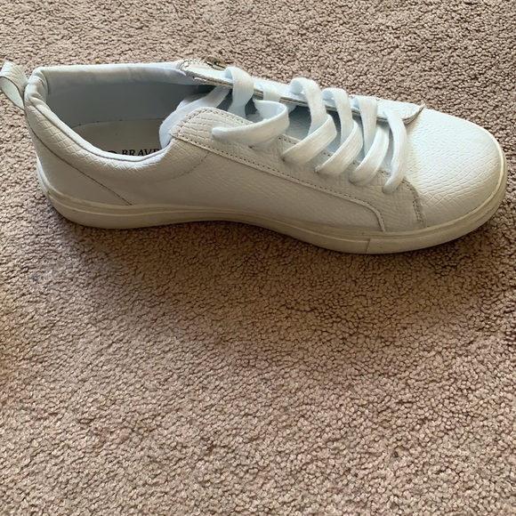 White casual shoes